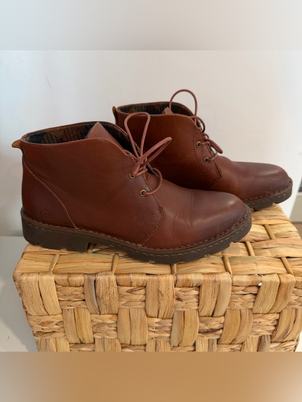 Born Brown Leather Chukka Boots Size 8M Leather Lace Up Ankle Boots